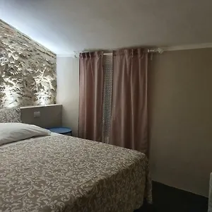  Couette-café Lo Scarabeo Italie